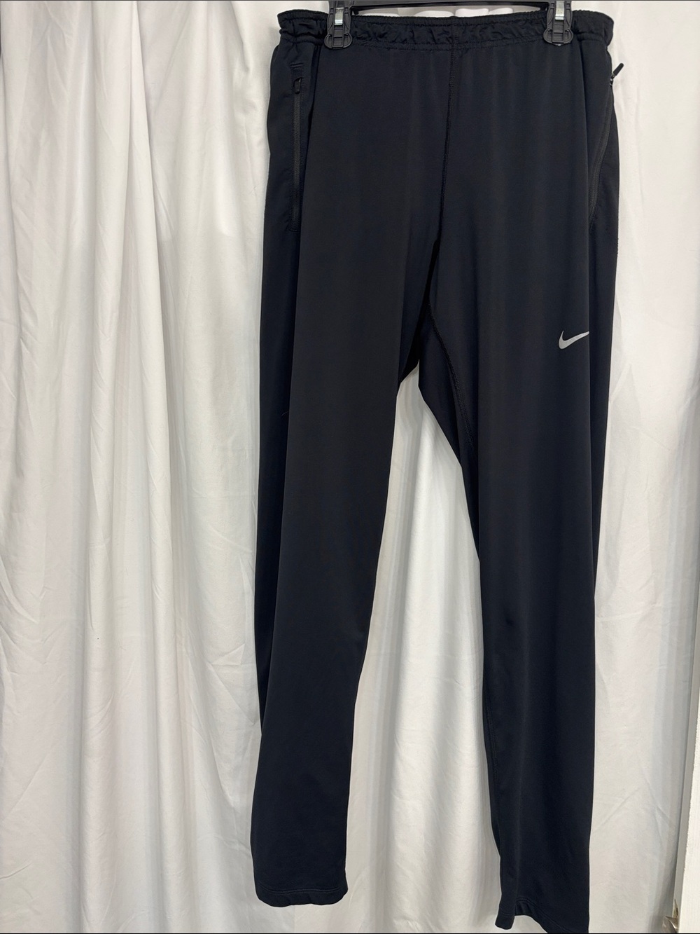 Nike Black Men's Athletic Joggers Reflective Swoosh Size Large L Activewear